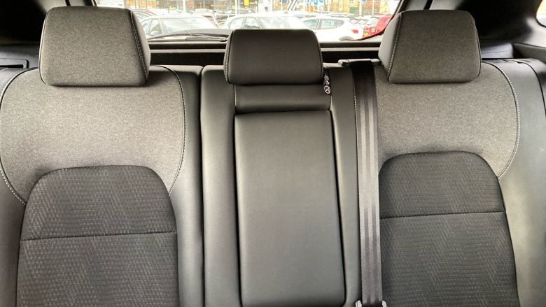 Nissan Qashqai 1.3 DiG-T MH 158 N-Connecta 5dr Petrol Hatchback